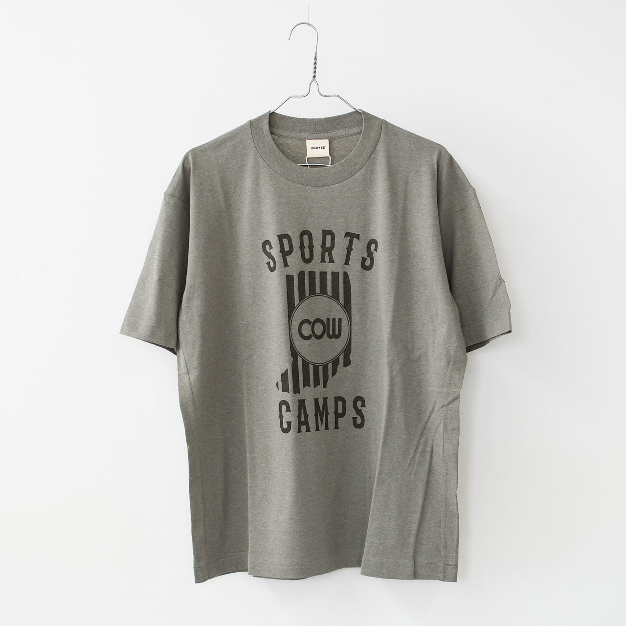 UNDYED [アンダイド] 30PV S/S PtTee(SPORTS CAMPS) [UNS25SST001E] 30PVショートスリーブプリントTシャツ [2025SS]