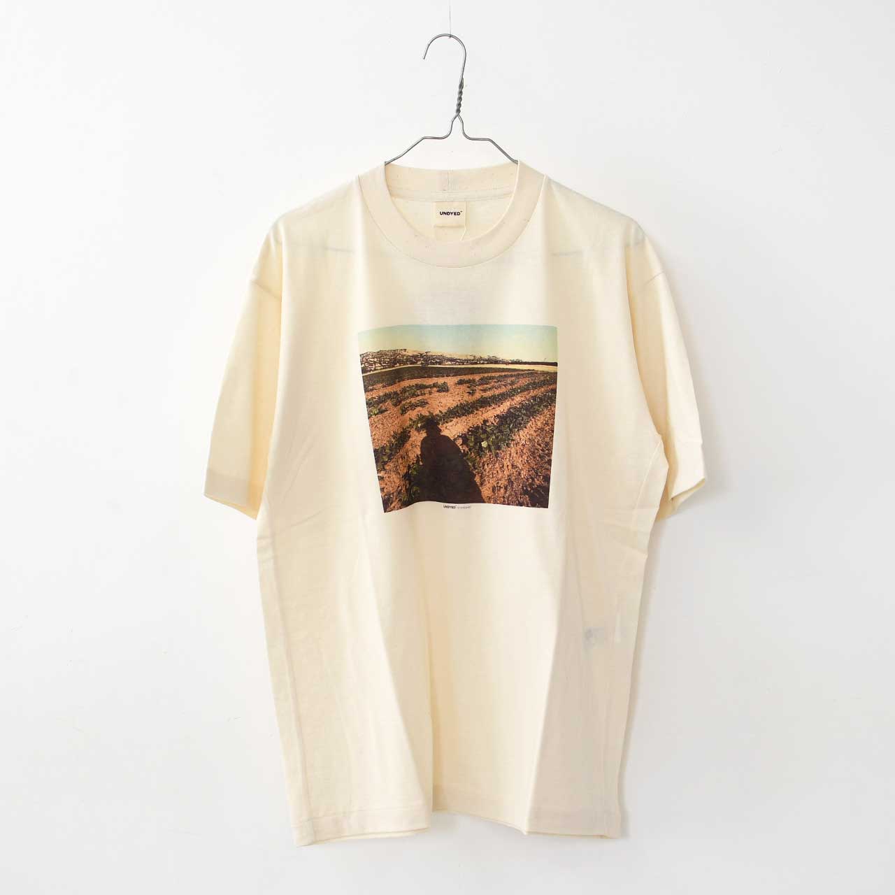 UNDYED [アンダイド] 30PV S/S PtTee(PHOTO FARM) [UNS25SST001H] 30PVショートスリーブプリントTシャツ(PHOTO FARM) [2025SS]