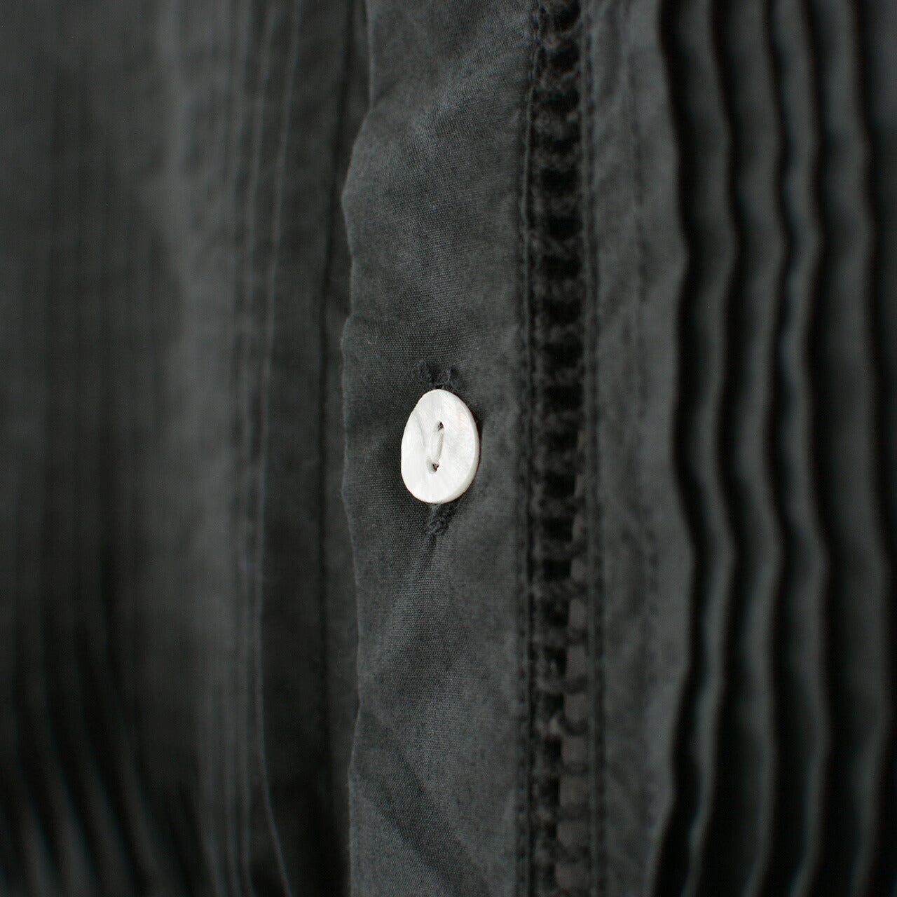 INDIA INDUSTRY [インディアインダストリー] Baran PIN TUCK SHIRT [ND-B0387POP] Bran ピンタックシャツ [2025SS]