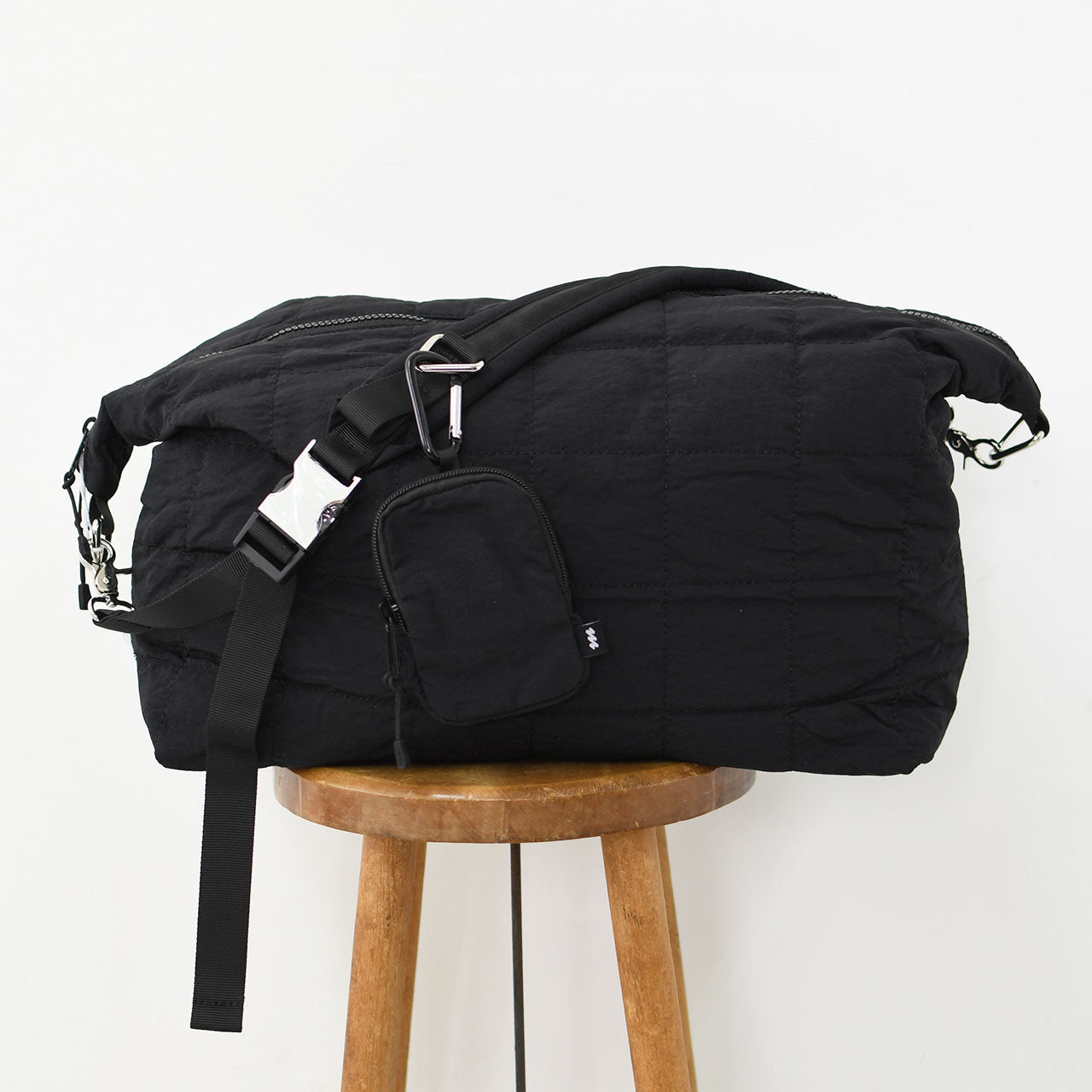 meltum [メルタム] QUILTING POUCH SHOULDER BAG [MTM-BG-0162-23-C] キルティングポーチショルダーバッグ [2025SS]