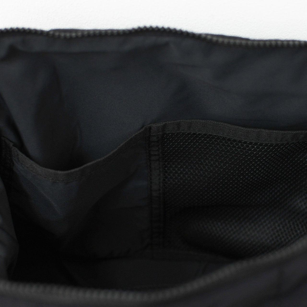 meltum [メルタム] QUILTING POUCH SHOULDER BAG [MTM-BG-0162-23-C] キルティングポーチショルダーバッグ [2025SS]