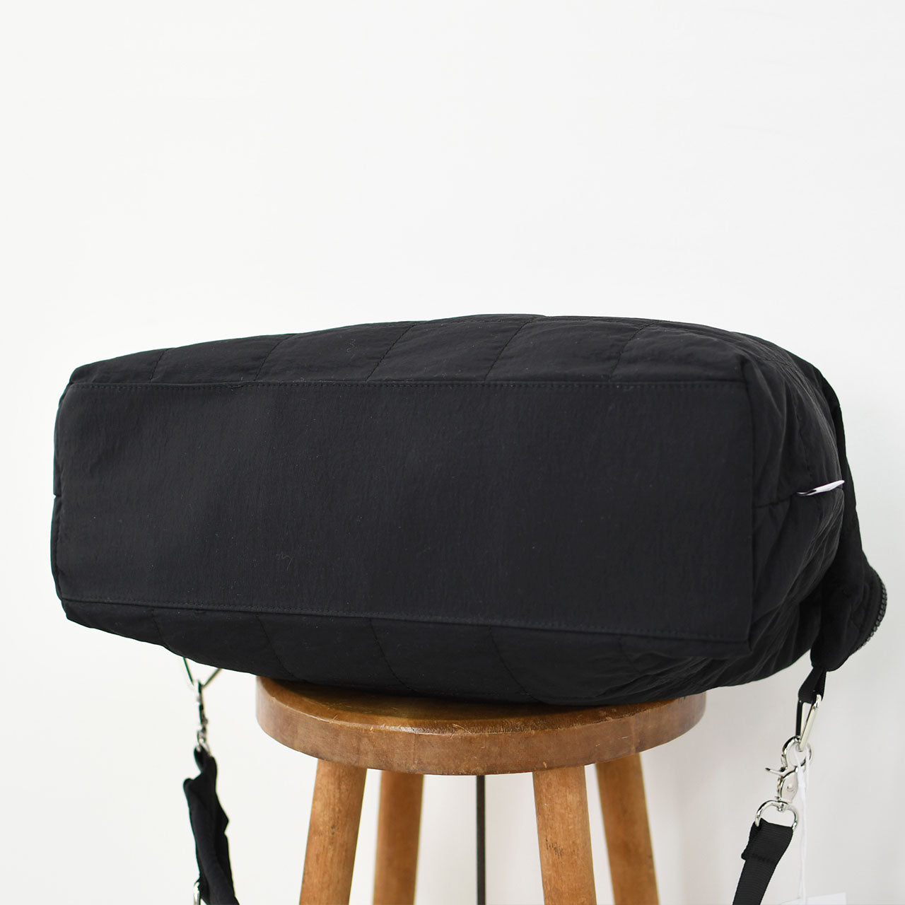 meltum [メルタム] QUILTING POUCH SHOULDER BAG [MTM-BG-0162-23-C] キルティングポーチショルダーバッグ [2025SS]