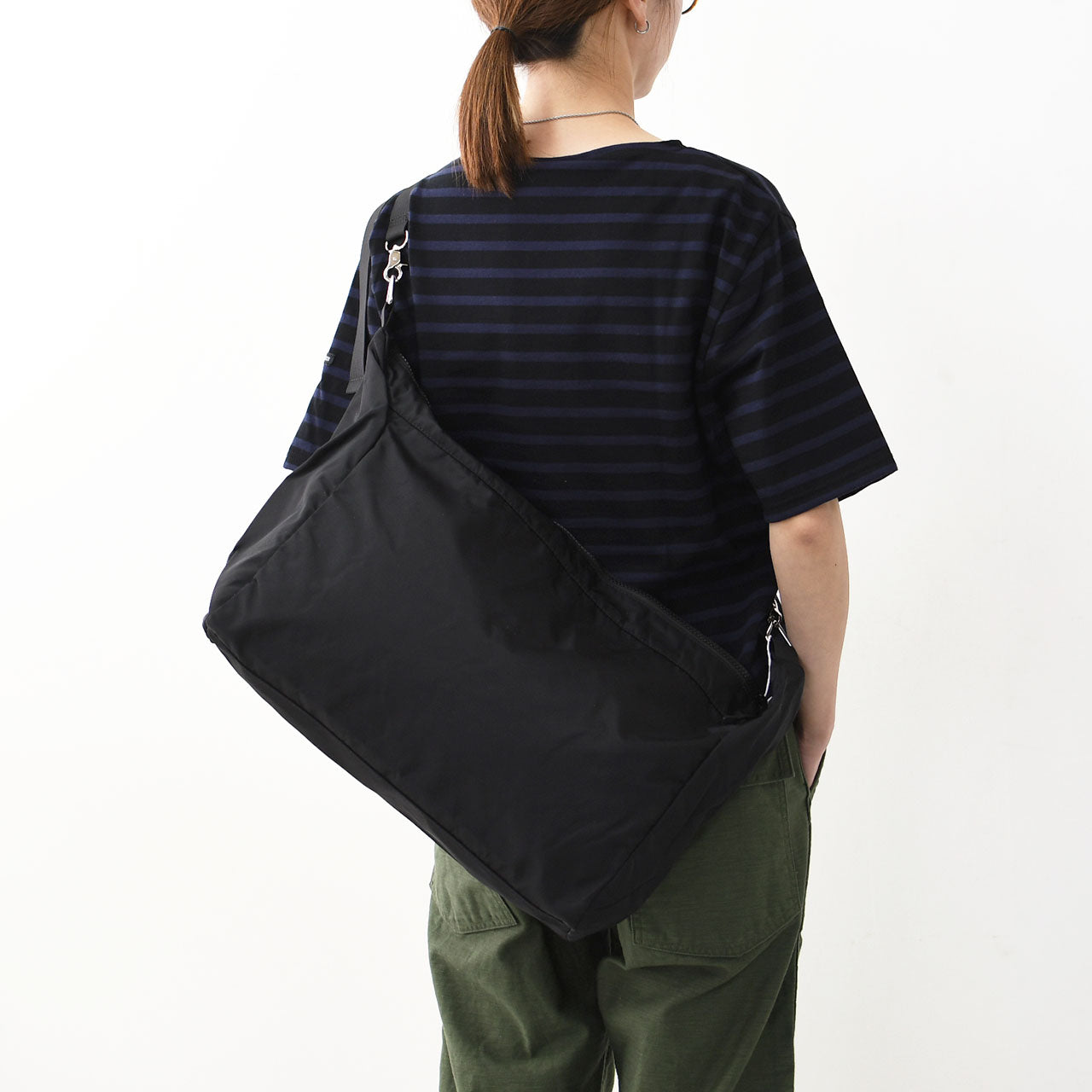 meltum [メルタム] POUCH SHOULDER BAG [MTM-BG-0177-23-C] ポーチショルダーバッグ [2025SS]