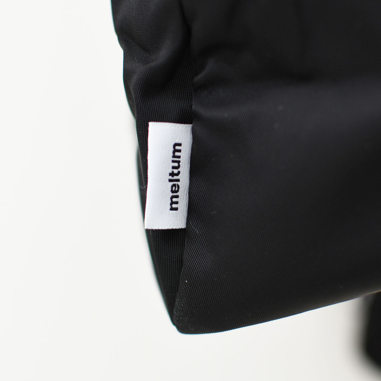 meltum [メルタム] POUCH SHOULDER BAG [MTM-BG-0177-23-C] ポーチショルダーバッグ [2025SS]