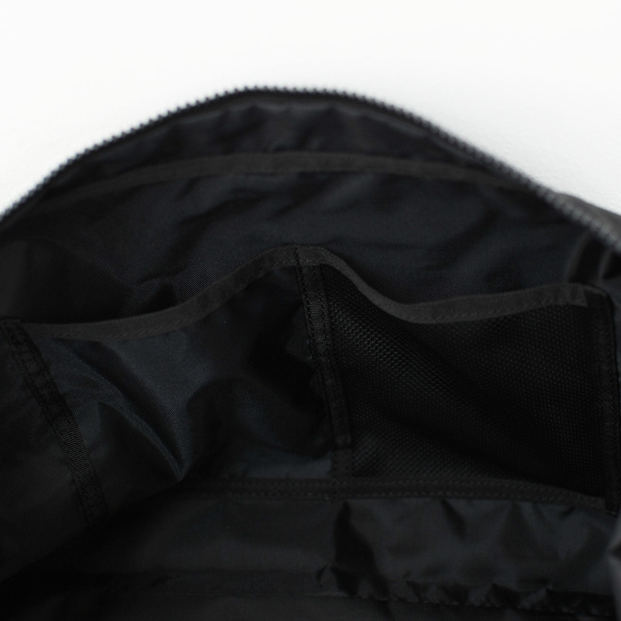 meltum [メルタム] POUCH SHOULDER BAG [MTM-BG-0177-23-C] ポーチショルダーバッグ [2025SS]
