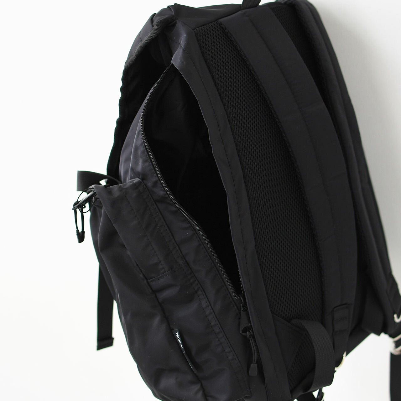 meltum [メルタム] ×PACKING MULTIPOCKET BACKPACK [MPA-BG-0203-24-A] ×パッキング マルチポケットバックパック [2025SS]