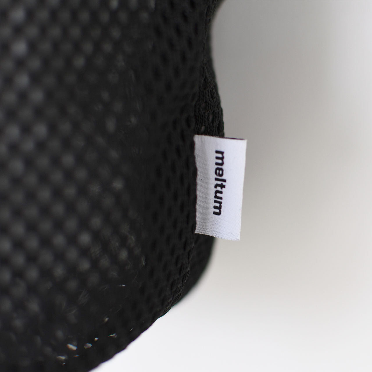 meltum [メルタム] MESH SHOULDER BAG [MTM-BG-0198-24-A] メッシュショルダーバッグ [2025SS]