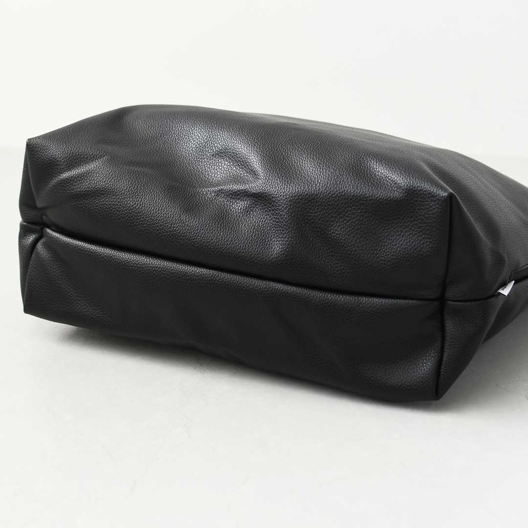 meltum [メルタム] LEATHER MESSENGER BAG  [MTM-BG-0304-25] レザーメッセンジャーバッグ・ショルダーバッグ・合皮・キレイめ・通勤・通学・旅行・撥水・MEN'S / LADY'S [2026AW]
