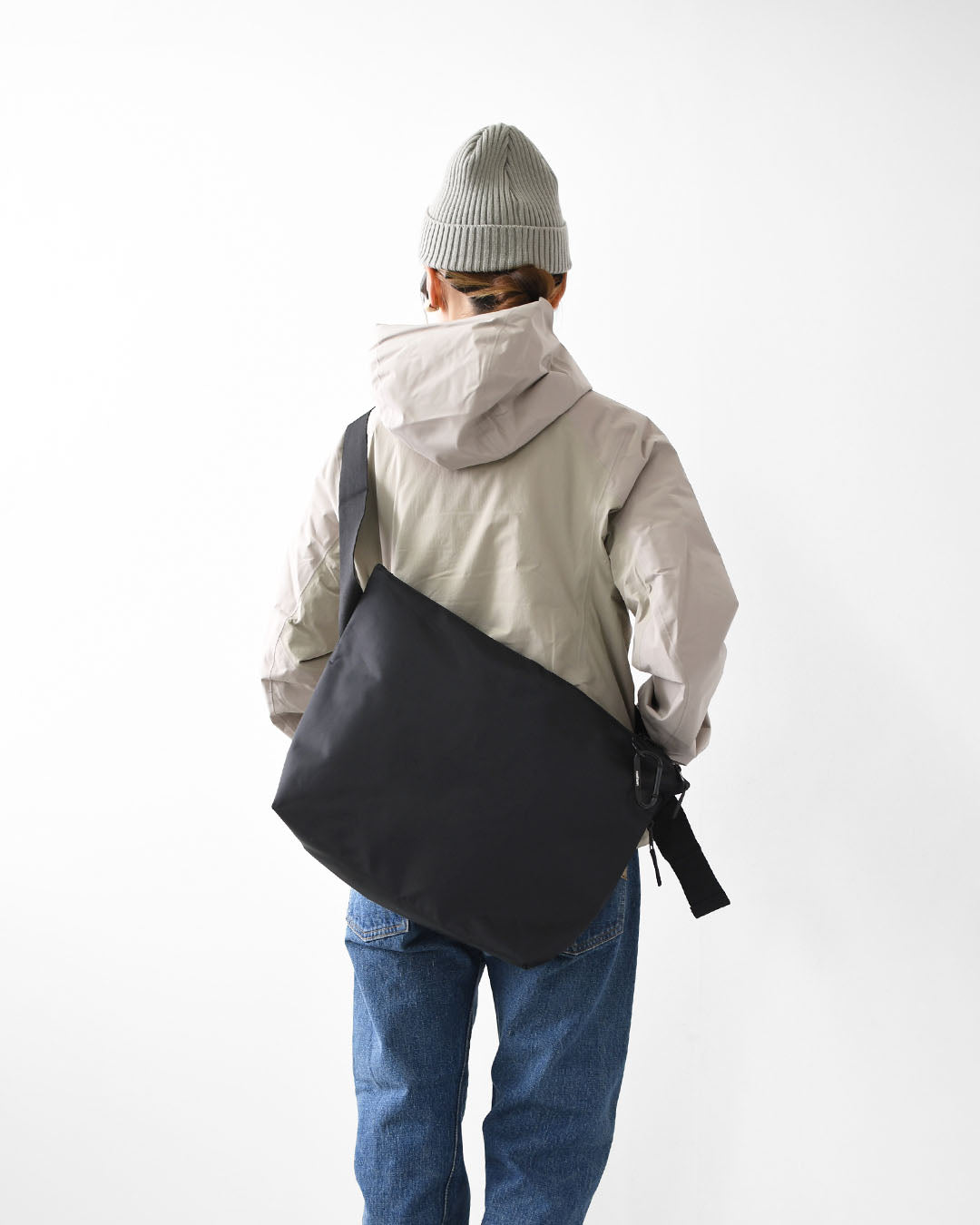 meltum [メルタム] NYLON MESSENGER BAG (M) [MTM-BG-0320-26] ナイロンメッセンジャーバッグ・ショルダーバッグ・Mサイズ・通勤・通学・旅行・MEN'S / LADY'S [2025AW]