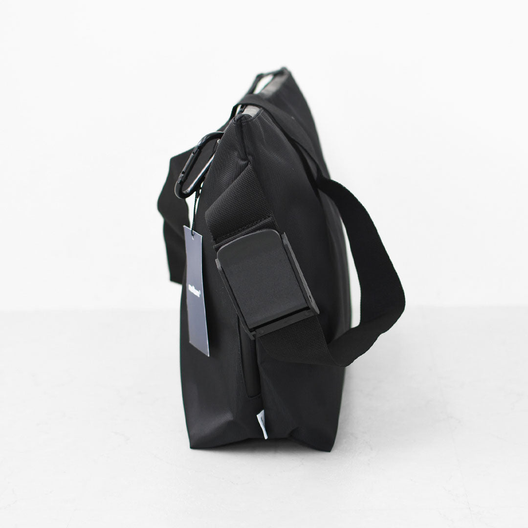meltum [メルタム] NYLON MESSENGER BAG (M) [MTM-BG-0320-26] ナイロンメッセンジャーバッグ・ショルダーバッグ・Mサイズ・通勤・通学・旅行・MEN'S / LADY'S [2025AW]