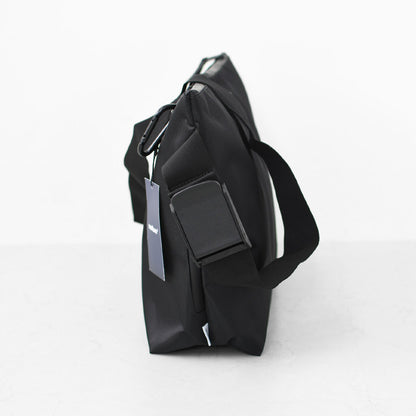 meltum [メルタム] NYLON MESSENGER BAG (M) [MTM-BG-0320-26] ナイロンメッセンジャーバッグ・ショルダーバッグ・Mサイズ・通勤・通学・旅行・MEN'S / LADY'S [2025AW]