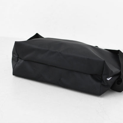 meltum [メルタム] NYLON MESSENGER BAG (M) [MTM-BG-0320-26] ナイロンメッセンジャーバッグ・ショルダーバッグ・Mサイズ・通勤・通学・旅行・MEN'S / LADY'S [2025AW]