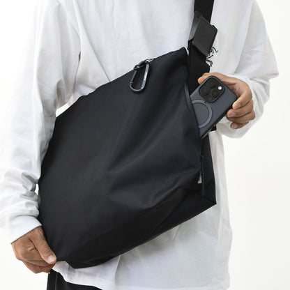 meltum [メルタム] NYLON MESSENGER BAG (M) [MTM-BG-0320-26] ナイロンメッセンジャーバッグ・ショルダーバッグ・Mサイズ・通勤・通学・旅行・MEN'S / LADY'S [2025AW]