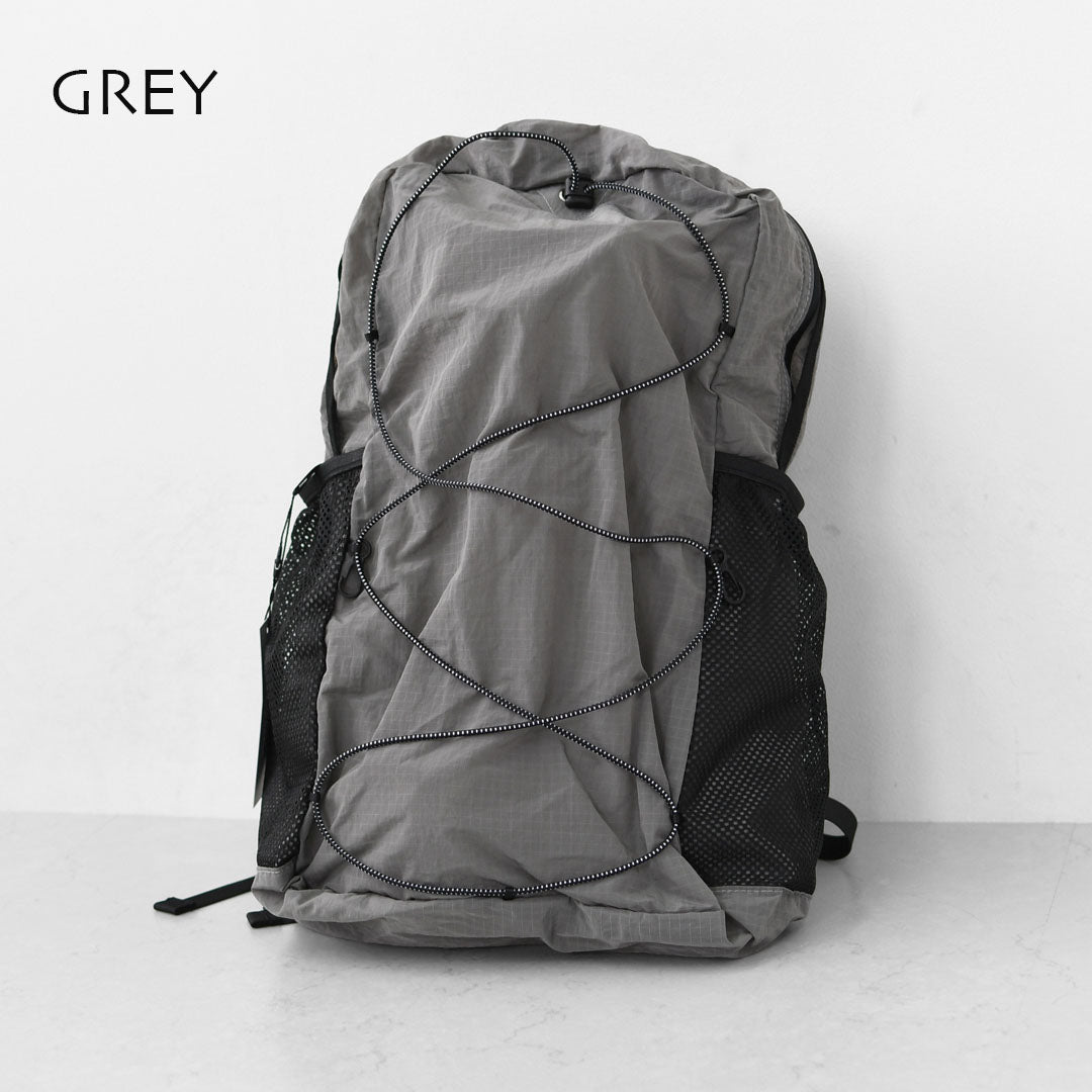 meltum [メルタム] BUNGEE BACKPACK [MTM-BG-0354-25] ナイロンバックパック・リュック・アウトドア・キャンプ・タウンユース・撥水・PCポケット・通勤・通学・旅行・MEN'S / LADY'S [2025AW]