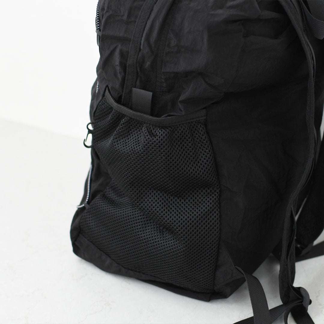 meltum [メルタム] BUNGEE BACKPACK [MTM-BG-0354-25] ナイロンバックパック・リュック・アウトドア・キャンプ・タウンユース・撥水・PCポケット・通勤・通学・旅行・MEN'S / LADY'S [2025AW]