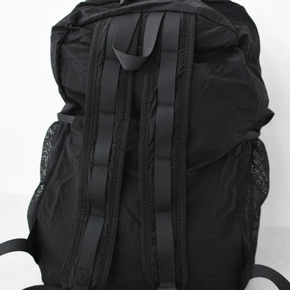 meltum [メルタム] BUNGEE BACKPACK [MTM-BG-0354-25] ナイロンバックパック・リュック・アウトドア・キャンプ・タウンユース・撥水・PCポケット・通勤・通学・旅行・MEN'S / LADY'S [2025AW]
