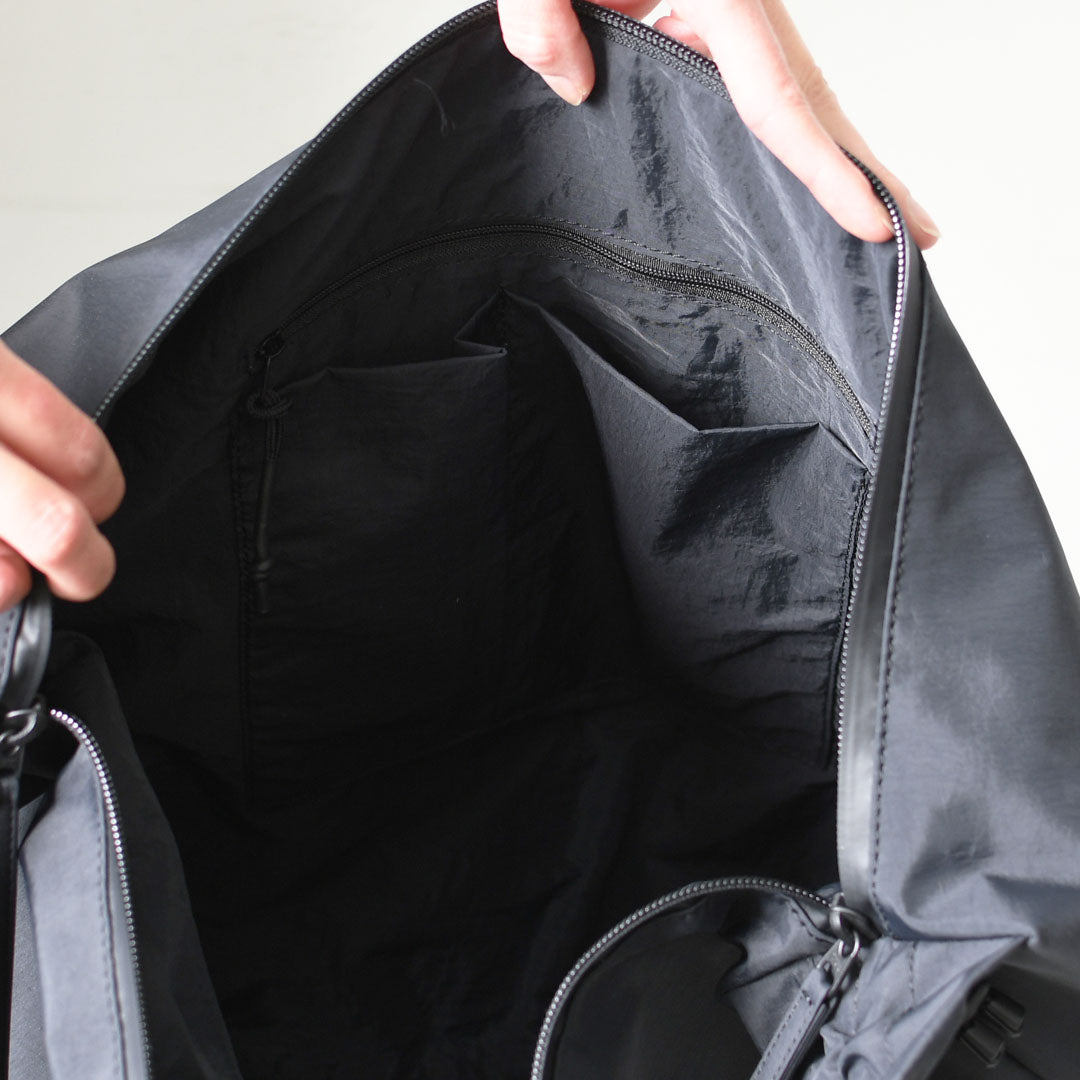 meltum [メルタム] GATHER MESSENGER BAG [MTM-BG-0372-26] ギャザーメッセンジャーバッグ・ショルダーバッグ・通勤・通学・旅行・撥水・MEN'S / LADY'S [2026SS]