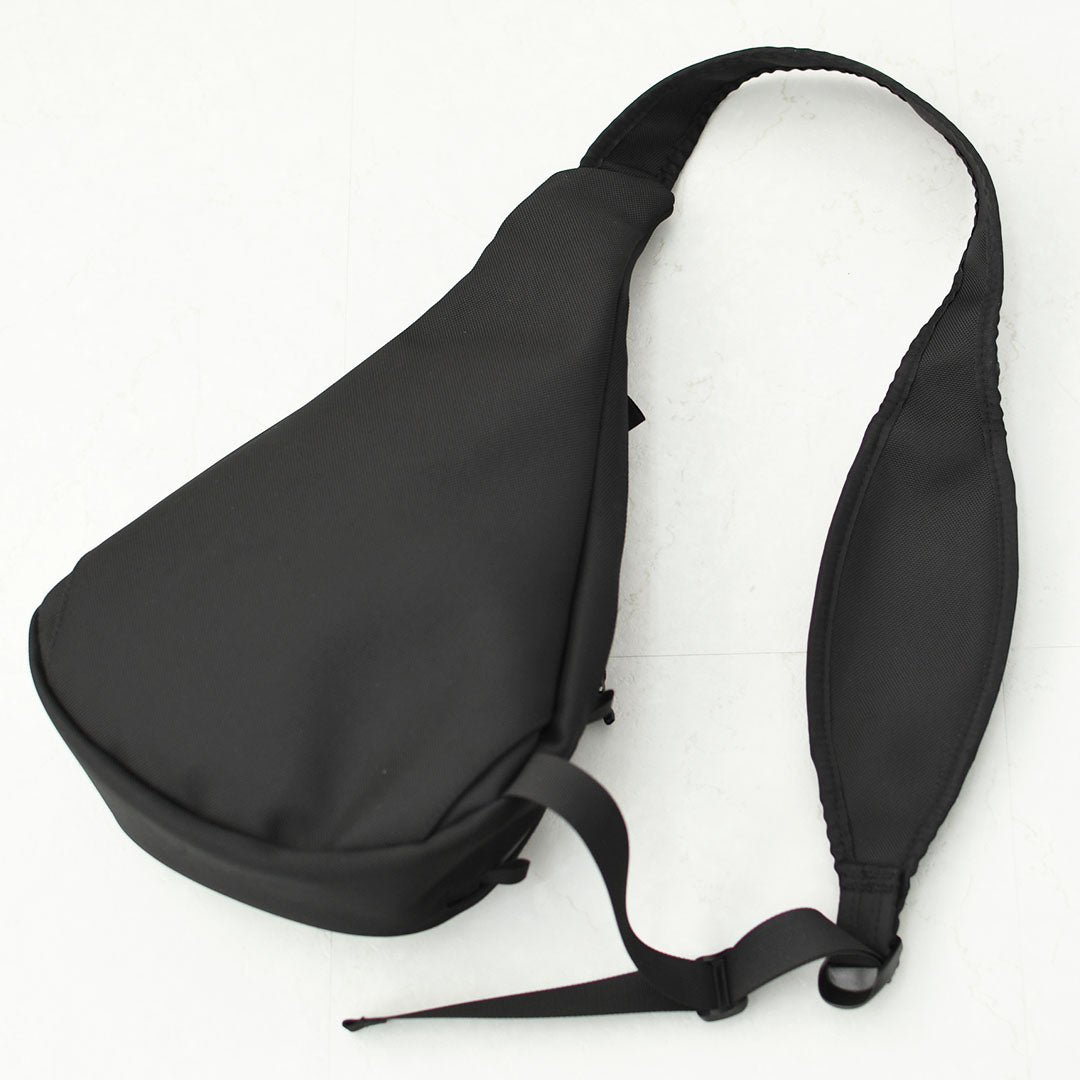 meltum [メルタム] Tyvek ONESHOULDER BAG [MTM-BG-0373-26] タイベックワンショルダーバッグ・旅行・デイリーユース・コンパクト・スタイリッシュ・止水ジップ・MEN'S / LADY'S [2026SS]