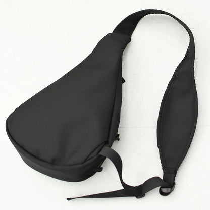 meltum [メルタム] Tyvek ONESHOULDER BAG [MTM-BG-0373-26] タイベックワンショルダーバッグ・旅行・デイリーユース・コンパクト・スタイリッシュ・止水ジップ・MEN'S / LADY'S [2026SS]