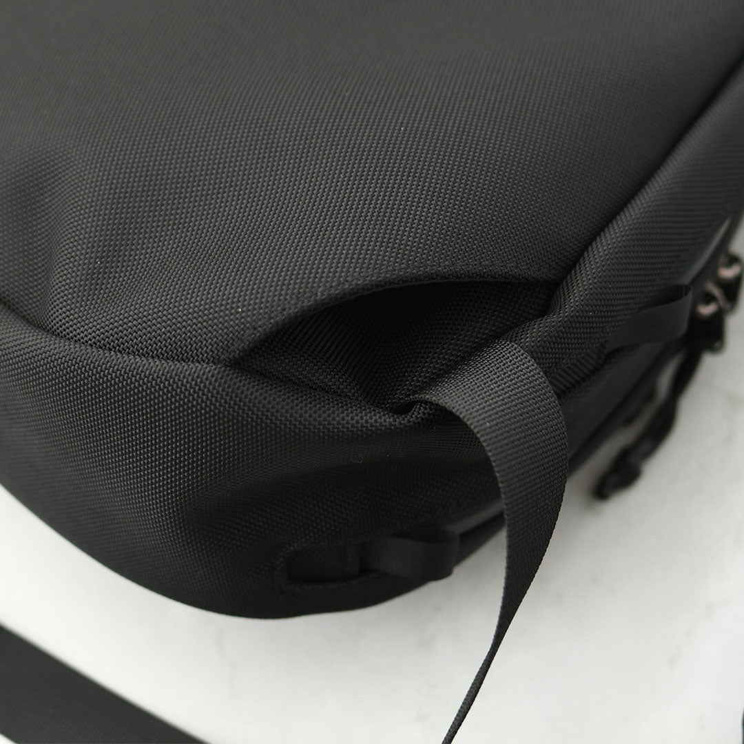 meltum [メルタム] Tyvek ONESHOULDER BAG [MTM-BG-0373-26] タイベックワンショルダーバッグ・旅行・デイリーユース・コンパクト・スタイリッシュ・止水ジップ・MEN'S / LADY'S [2026SS]