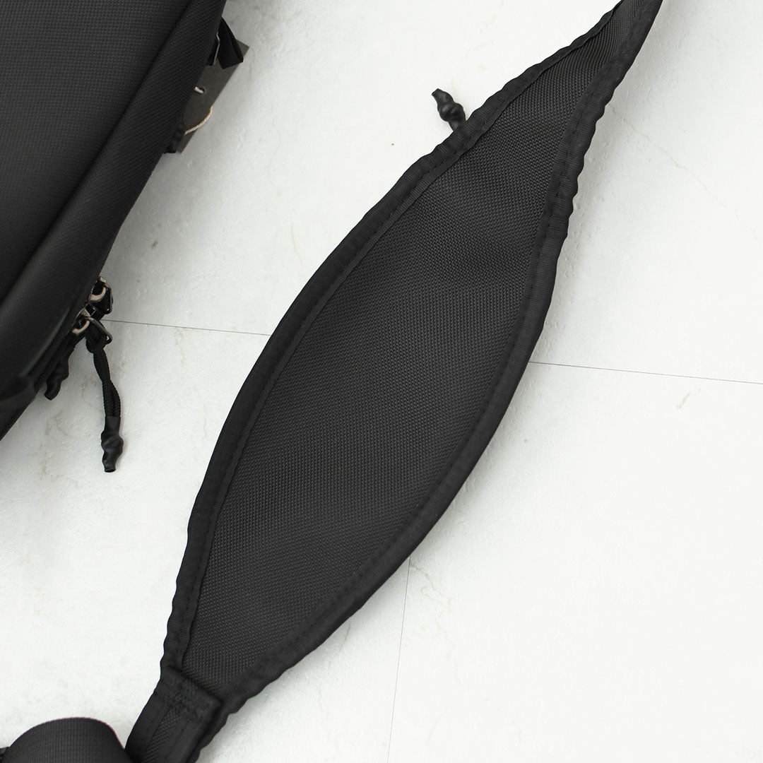 meltum [メルタム] Tyvek ONESHOULDER BAG [MTM-BG-0373-26] タイベックワンショルダーバッグ・旅行・デイリーユース・コンパクト・スタイリッシュ・止水ジップ・MEN'S / LADY'S [2026SS]