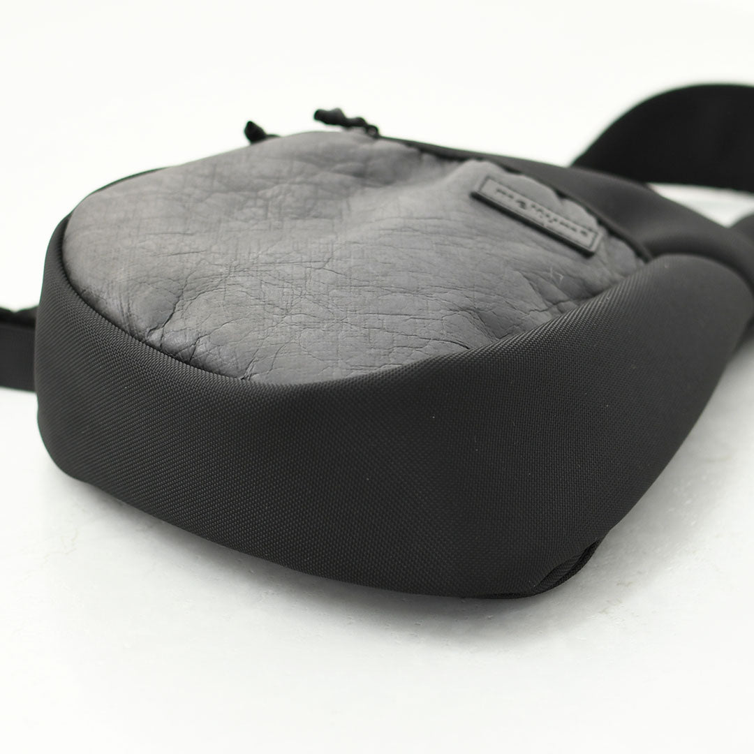 meltum [メルタム] Tyvek ONESHOULDER BAG [MTM-BG-0373-26] タイベックワンショルダーバッグ・旅行・デイリーユース・コンパクト・スタイリッシュ・止水ジップ・MEN'S / LADY'S [2026SS]