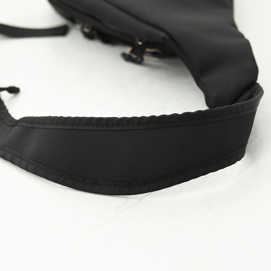 meltum [メルタム] Tyvek ONESHOULDER BAG [MTM-BG-0373-26] タイベックワンショルダーバッグ・旅行・デイリーユース・コンパクト・スタイリッシュ・止水ジップ・MEN'S / LADY'S [2026SS]