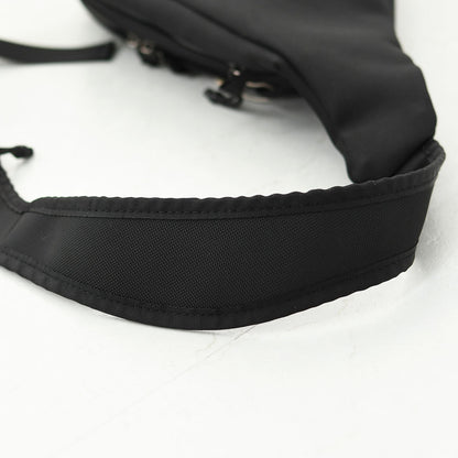 meltum [メルタム] Tyvek ONESHOULDER BAG [MTM-BG-0373-26] タイベックワンショルダーバッグ・旅行・デイリーユース・コンパクト・スタイリッシュ・止水ジップ・MEN'S / LADY'S [2026SS]