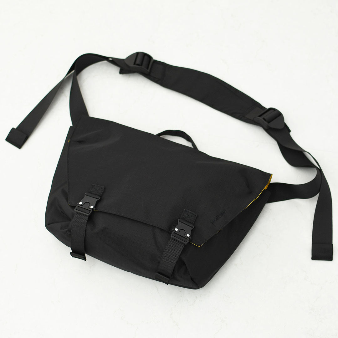 meltum [メルタム] COMPACT MESSENGER BAG [MTM-BG-0375-26] コンパクトメッセンジャーバッグ・ショルダーバッグ・通勤・通学・旅行・撥水・MEN'S / LADY'S [2026SS]