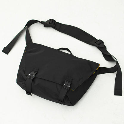 meltum [メルタム] COMPACT MESSENGER BAG [MTM-BG-0375-26] コンパクトメッセンジャーバッグ・ショルダーバッグ・通勤・通学・旅行・撥水・MEN'S / LADY'S [2026SS]