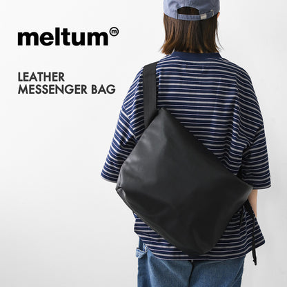 meltum [メルタム] LEATHER MESSENGER BAG (M) [MTM-BG-0382-25] レザーメッセンジャーバッグ（M）・ショルダーバッグ・合皮・キレイめ・通勤・通学・旅行・撥水・MEN'S / LADY'S [2026AW]