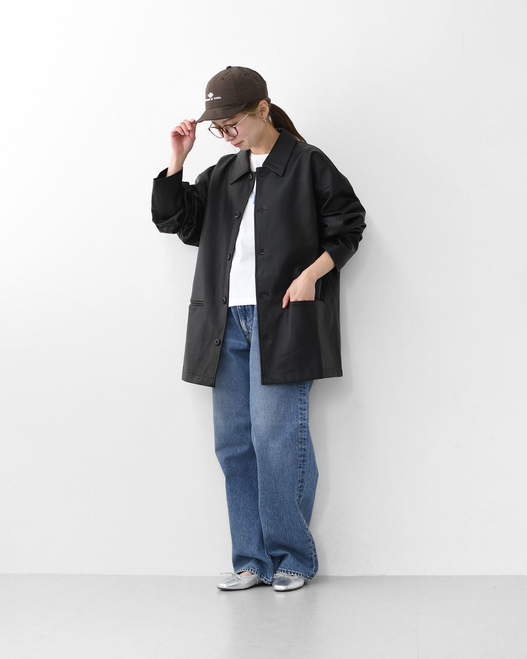 meltum [メルタム] SYNTHETIC LEATHER HALF COAT [MTM-JK-0364-26] シンセティックレザーハーフコート・アクションプリーツ袖・速乾性・軽量・ポリエステル製・MEN'S / LADY'S [2026SS]