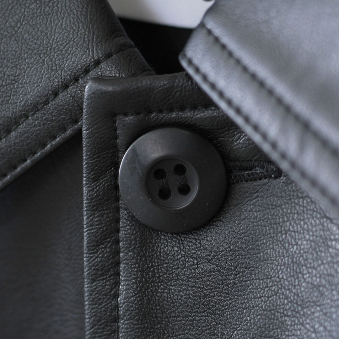 meltum [メルタム] SYNTHETIC LEATHER HALF COAT [MTM-JK-0364-26] シンセティックレザーハーフコート・アクションプリーツ袖・速乾性・軽量・ポリエステル製・MEN'S / LADY'S [2026SS]