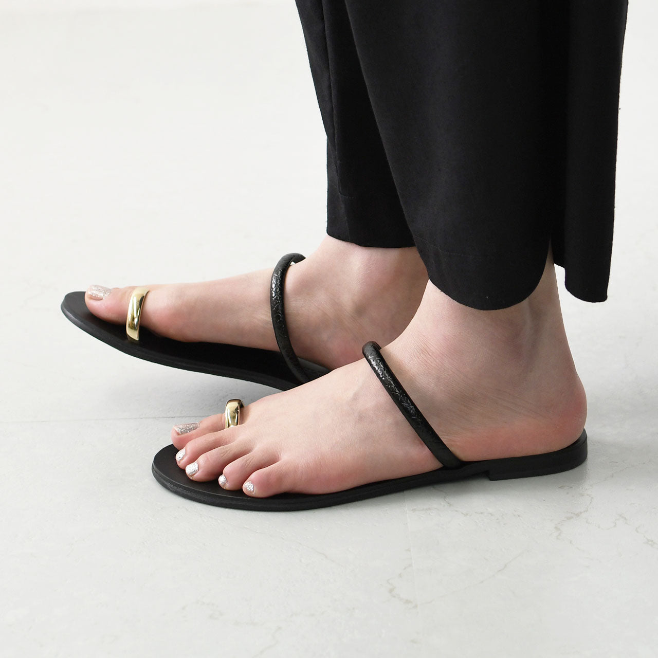 NICOLAS LAINAS [ニコラス ライナス] メタルパーツフラットサンダル [913L-T]  [2025SS]