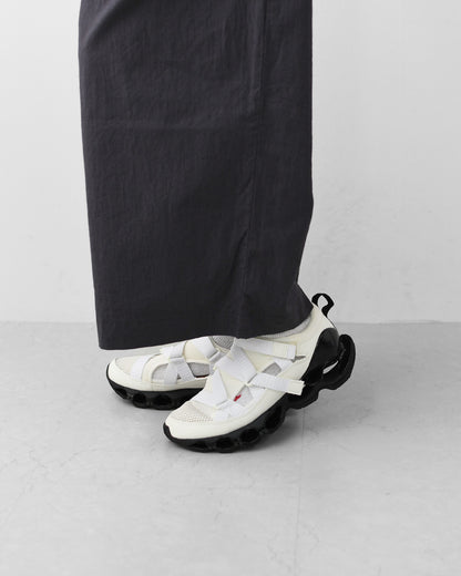 mizuno [ミズノ] WAVE PROPHECY STRAP [D1GA2519-05] ウエーブプロフェシー ストラップ / OFF.WHITE×BLACK・サンダル・スニーカー・靴・スポサン・MEN'S / LADY'S [2026SS]