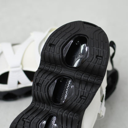 mizuno [ミズノ] WAVE PROPHECY STRAP [D1GA2519-05] ウエーブプロフェシー ストラップ / OFF.WHITE×BLACK・サンダル・スニーカー・靴・スポサン・MEN'S / LADY'S [2026SS]