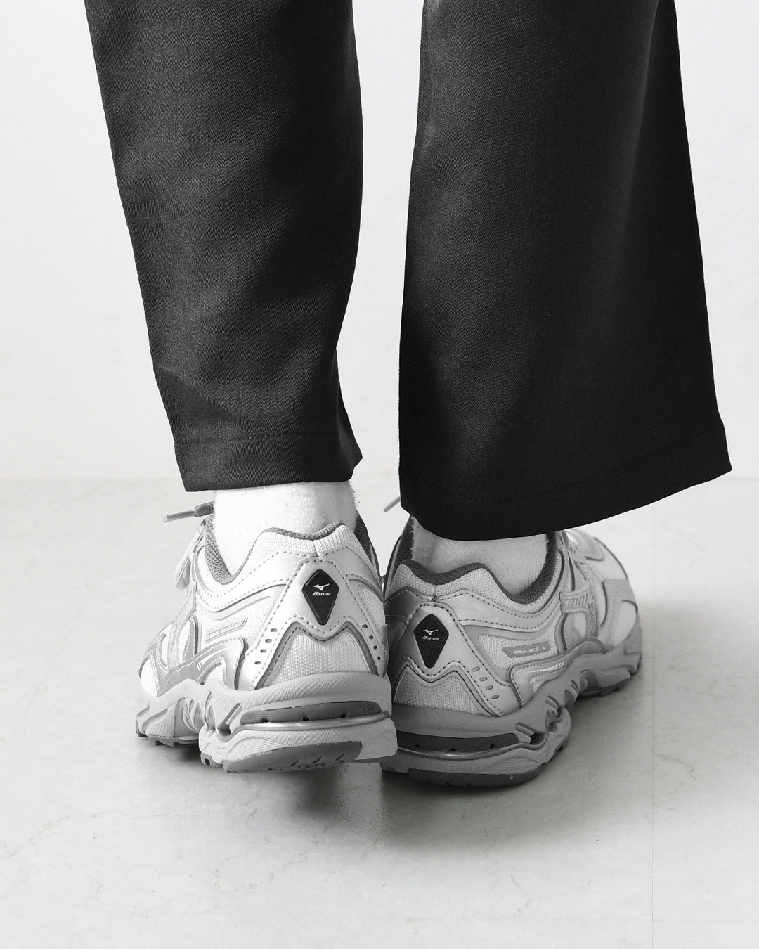 mizuno [ミズノ] WAVE MG4 LS  [D1GA260C02] ウエーブ マスタング4 LS・スニーカー・靴・ユニセックスシューズ・MEN'S / LADY'S [2026AW]