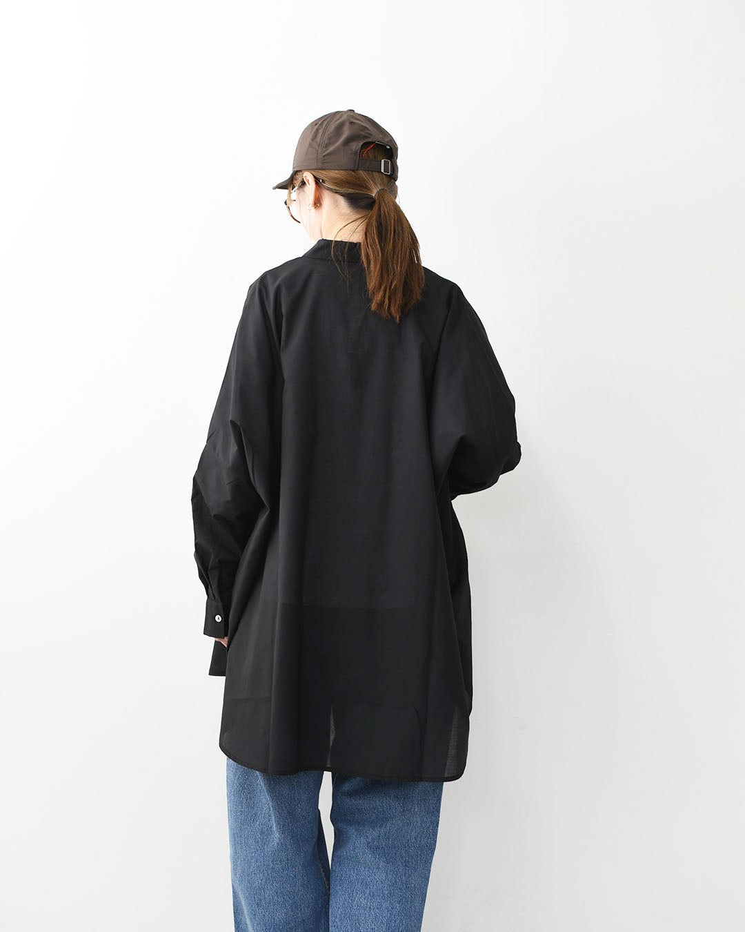 mizuiro ind [ミズイロ インド] T/C sheer wide shirt [1-230162] T/Cシアーワイドシャツ・シアーシャツ・ワイドシャツ・ゆったりシルエット・シンプル・LADY'S [2026SS]