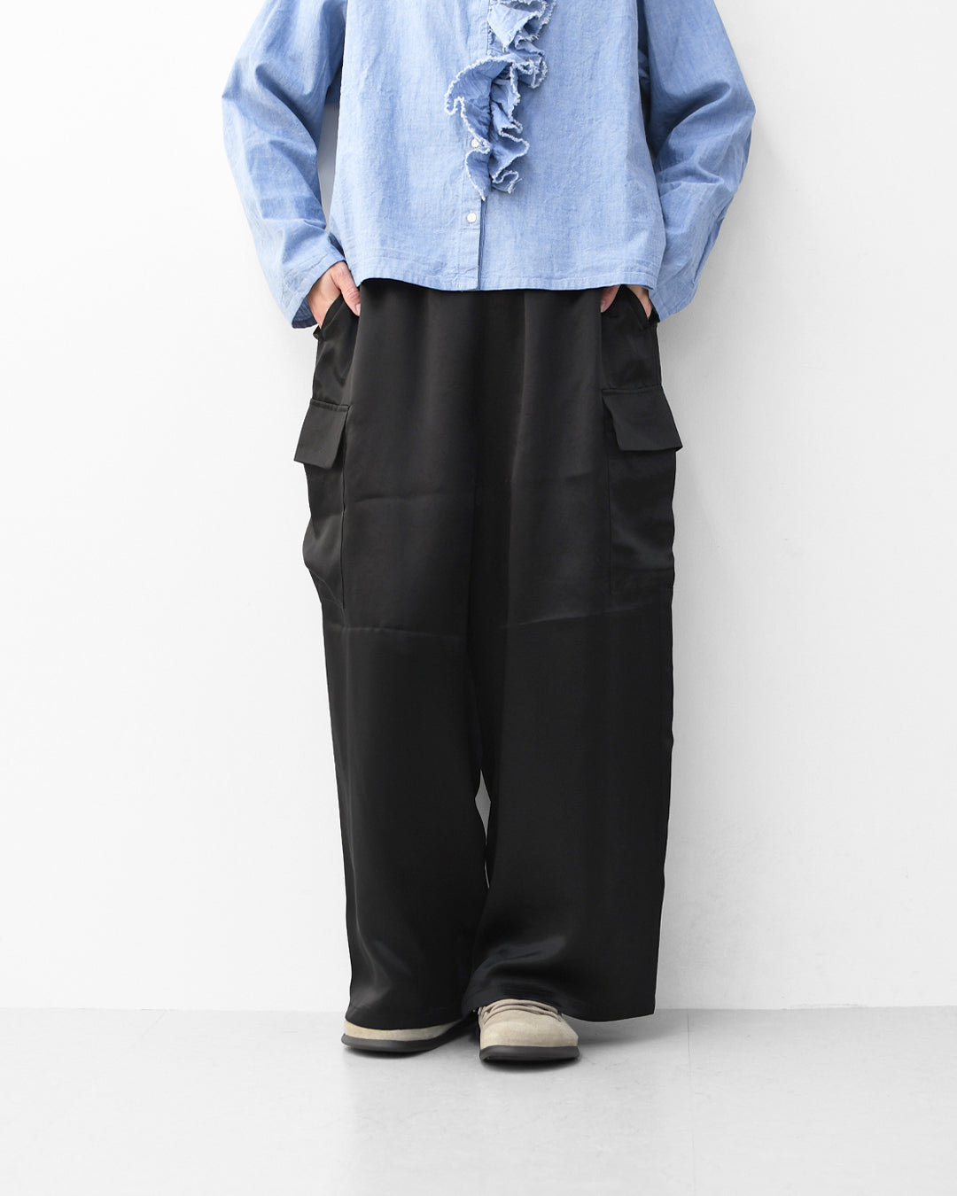 mizuiro ind [ミズイロ インド] satin cargo PT [1-260089] サテンカーゴパンツ・LADY'S [2026SS]