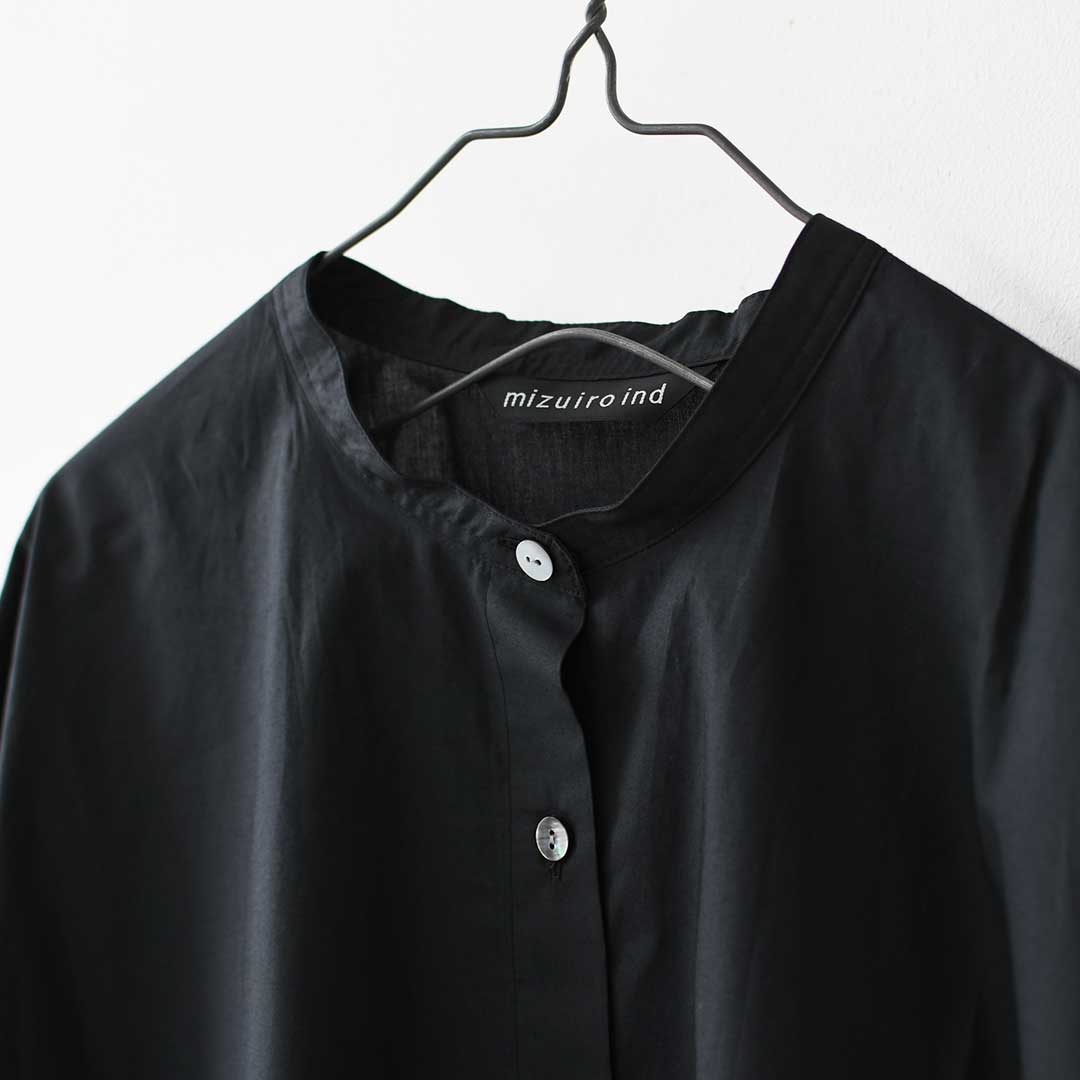 mizuiro ind [ミズイロ インド] half slv stand collar wide shirt [2-230132] ハーフスリーブスタンドカラーワイドシャツ・コットンシャツ・シンプル・きれいめ・七分袖・LADY'S [2026SS]