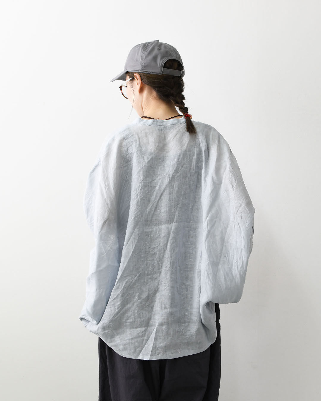 mizuiro ind [ミズイロ インド] linen stand collar cocoon shirt [2-230136] リネンスタンドカラーコクーンシャツ・コクーンシルエット・ワイドシルエット・スタンドカラーシャツ・ゆったりシルエット・通気性・吸湿性・LADY'S [2026SS]