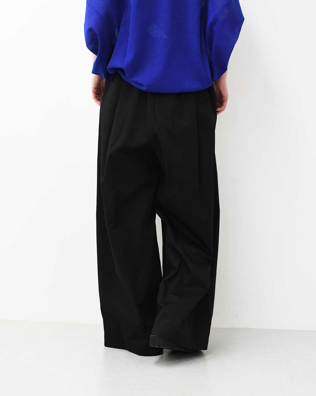 mizuiro ind [ミズイロ インド] wide chino PT with belt [2-260097] ベルトワイドチノパンツ・チノパンツ・ルーズシルエット・ワイドパンツ・カジュアル・きれいめ・LADY'S [2026SS]