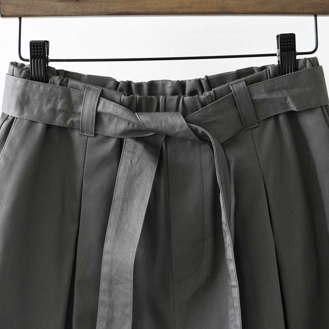 mizuiro ind [ミズイロ インド] wide chino PT with belt [2-260097] ベルトワイドチノパンツ・チノパンツ・ルーズシルエット・ワイドパンツ・カジュアル・きれいめ・LADY'S [2026SS]