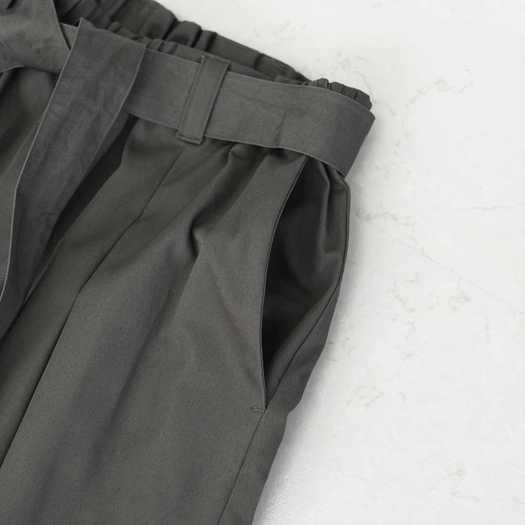 mizuiro ind [ミズイロ インド] wide chino PT with belt [2-260097] ベルトワイドチノパンツ・チノパンツ・ルーズシルエット・ワイドパンツ・カジュアル・きれいめ・LADY'S [2026SS]