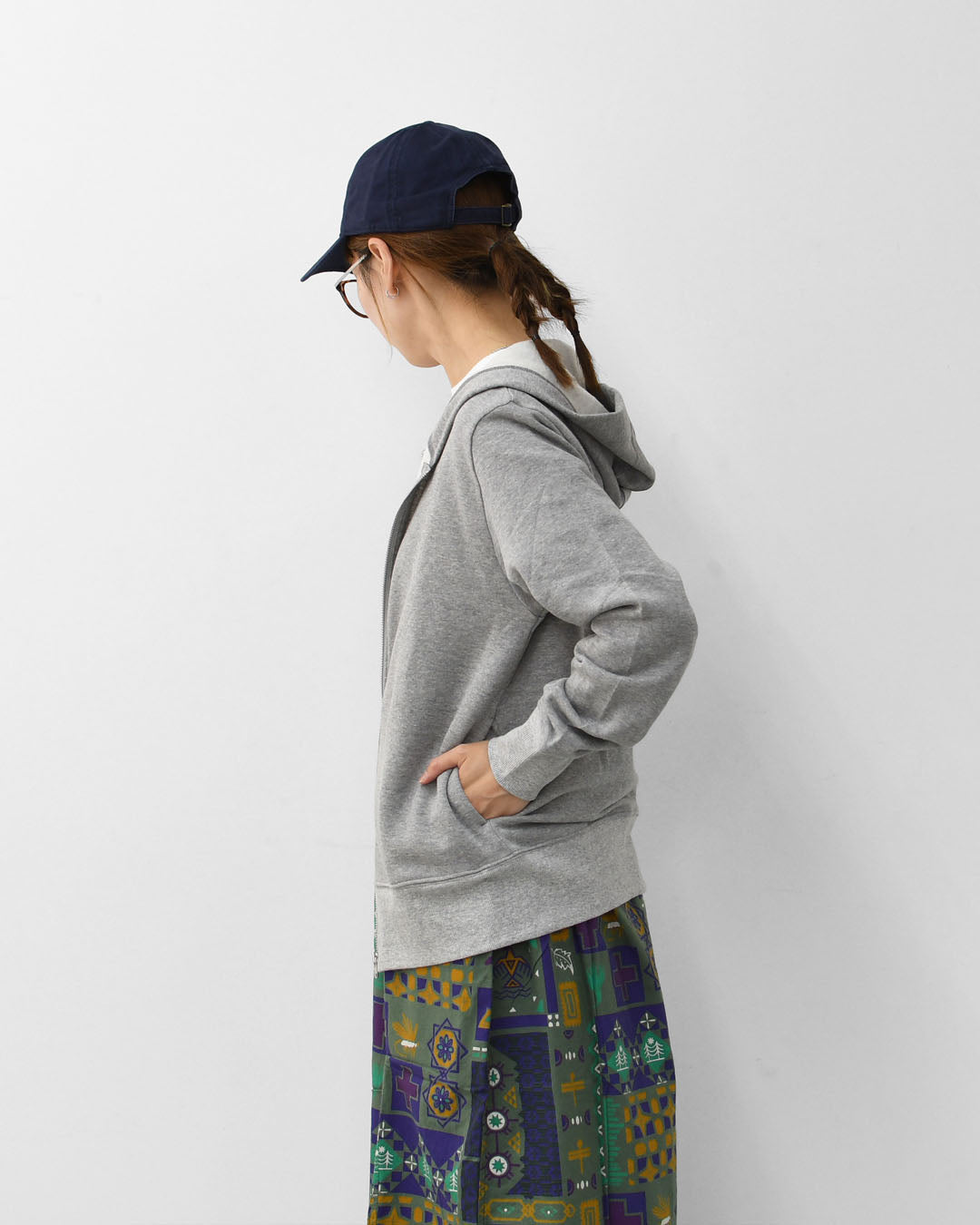 mizuiro ind [ミズイロ インド] brushed back zip hoodie [3-210057] ブラッシュバックジップフーディー・裏起毛・ジップパーカー・コンパクトシルエット・ジャスト感・シンプル・モード・LADY'S [2025AW]