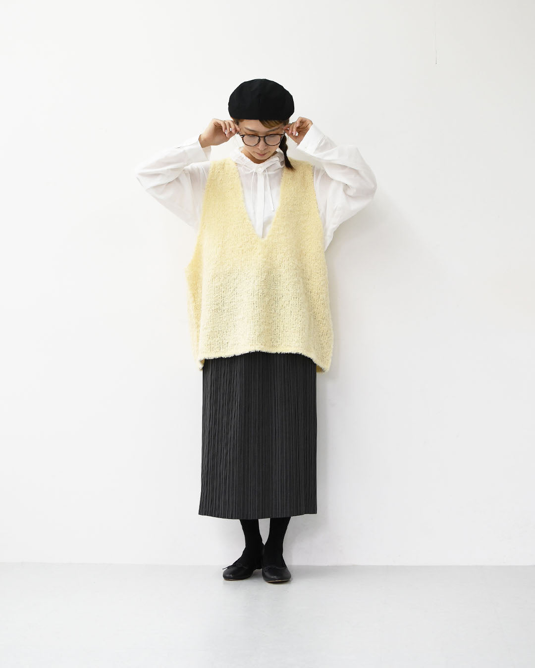 mizuiro ind [ミズイロ インド] hairly V neck vest [3-220095] へアリーVネックベスト・ベスト・Vネックベスト・ニットベスト・LADY'S [2025AW]