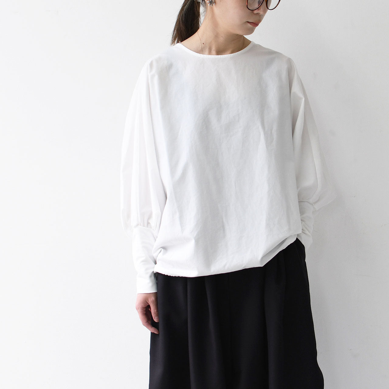 mizuiro ind [ミズイロ インド] crew neck cocoon P/O [3-230082] クルーネックコクーンプルオーバー [2025AW]