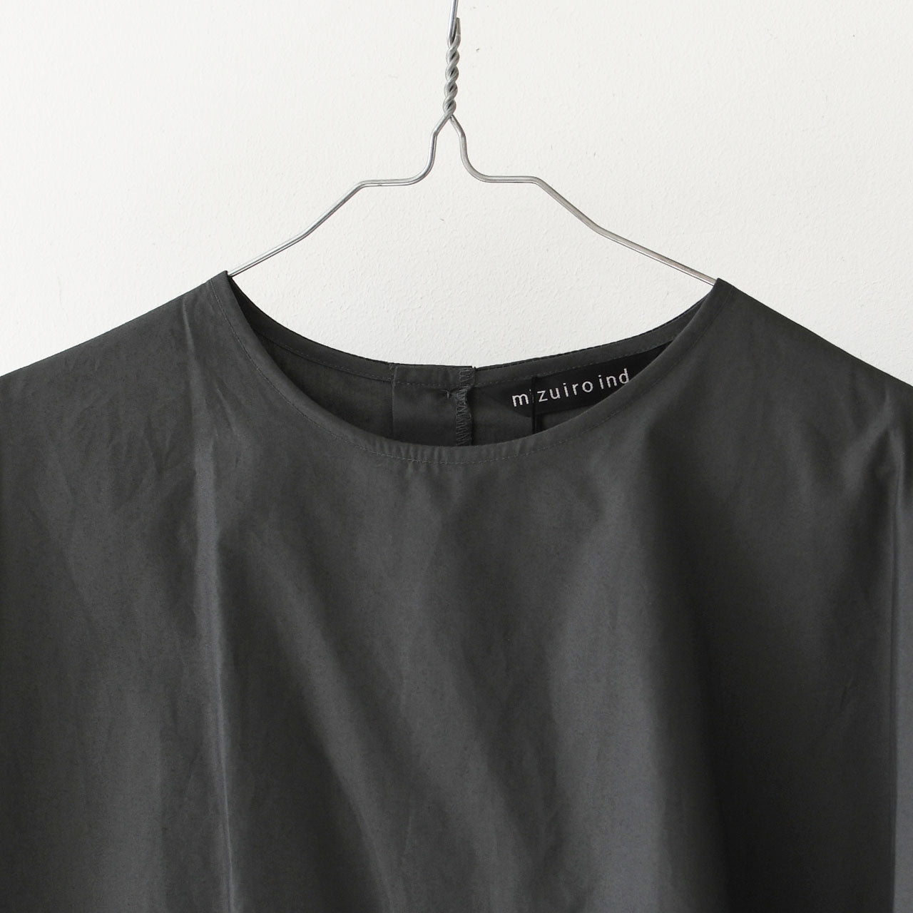 mizuiro ind [ミズイロ インド] crew neck cocoon P/O [3-230082] クルーネックコクーンプルオーバー [2025AW]