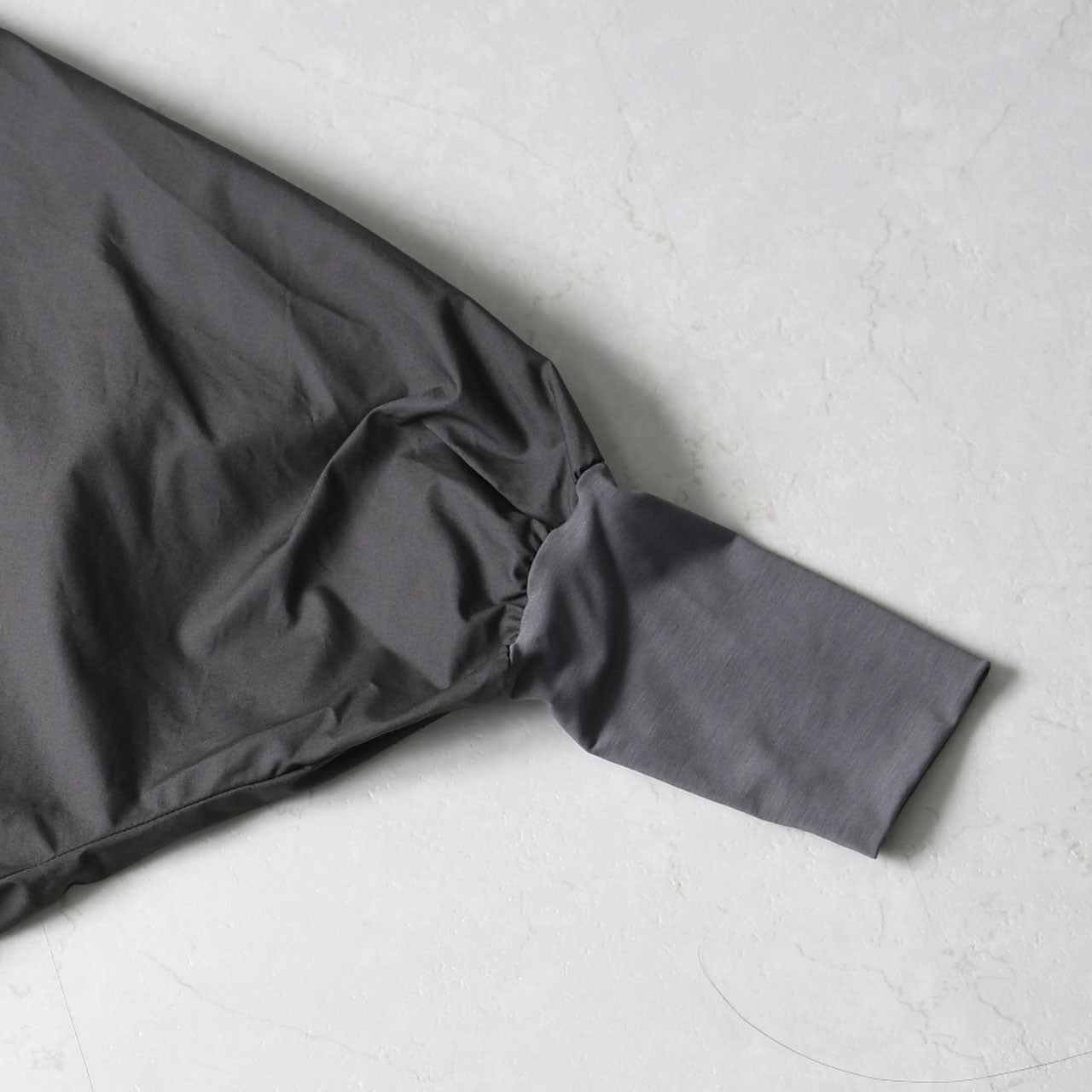 mizuiro ind [ミズイロ インド] crew neck cocoon P/O [3-230082] クルーネックコクーンプルオーバー [2025AW]