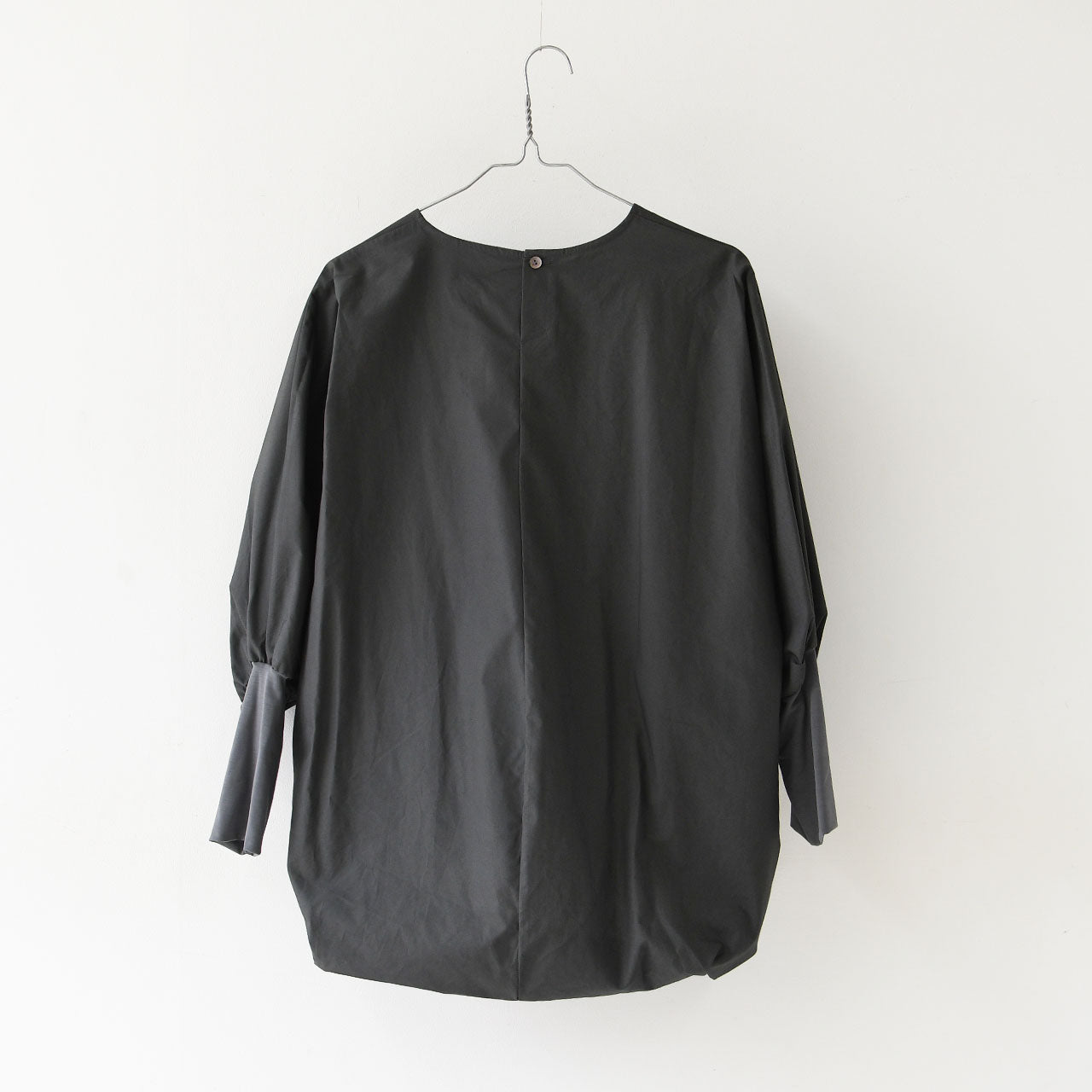 mizuiro ind [ミズイロ インド] crew neck cocoon P/O [3-230082] クルーネックコクーンプルオーバー [2025AW]